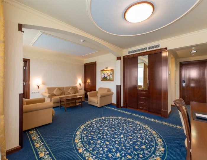 Люкс (вид на озеро) - Отель Mistral Hotel & SPA / Мистраль СПА