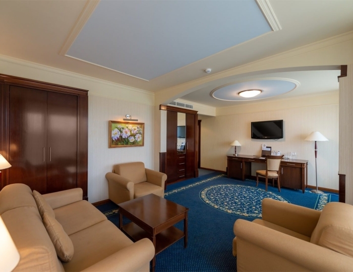 Люкс (вид на озеро) - Отель Mistral Hotel & SPA / Мистраль СПА