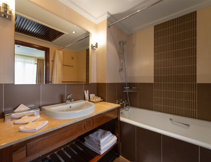 Люкс (вид на озеро) - Отель Mistral Hotel & SPA / Мистраль СПА